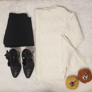 LUMIERE Chunky Knit Cream White Boatneck Sweater S